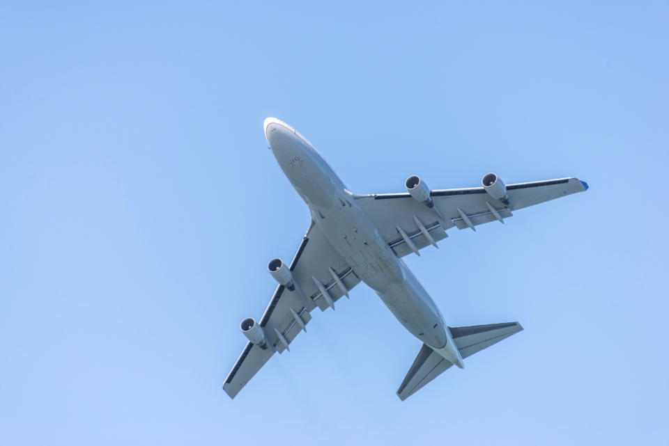 avion-1
