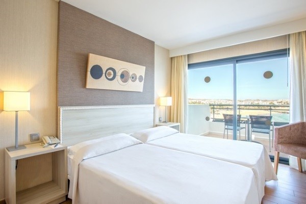 chambre-be-live-experience-lanzarote-beach_405994_pgbighd