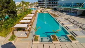 Séjour tout compris pas cher à l'Hôtel Chrysomare Beach Hôtel And Resort 5*- Larnaca